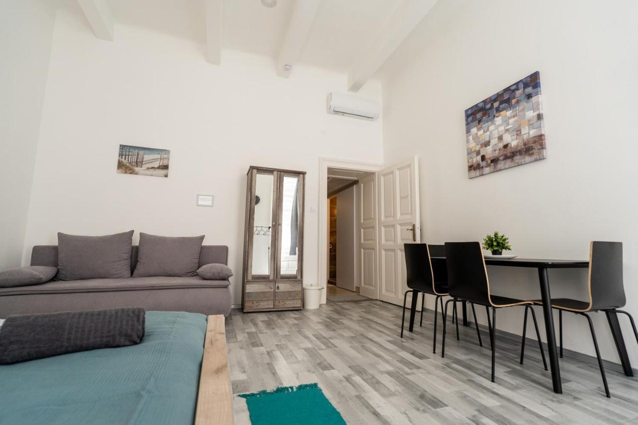 Seventh Heaven Διαμέρισμα Βουδαπέστη Εξωτερικό φωτογραφία
